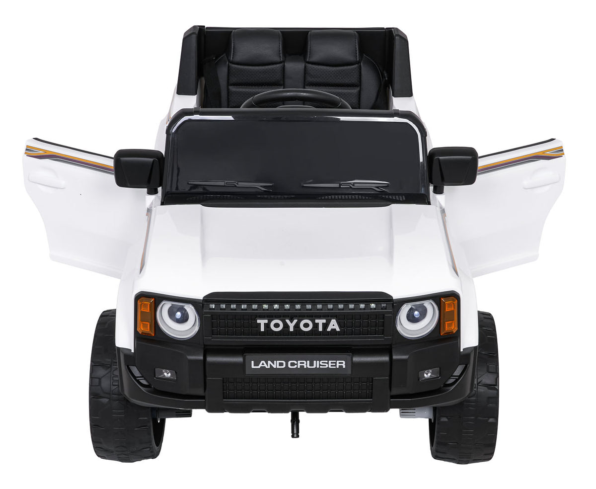 Vehicle Toyota Land Cruiser PRADO White