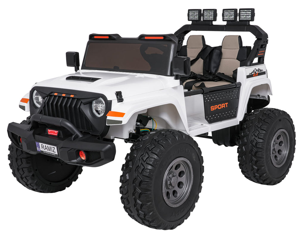 Extreme Sport Variable Size 4x4 Vehicle White