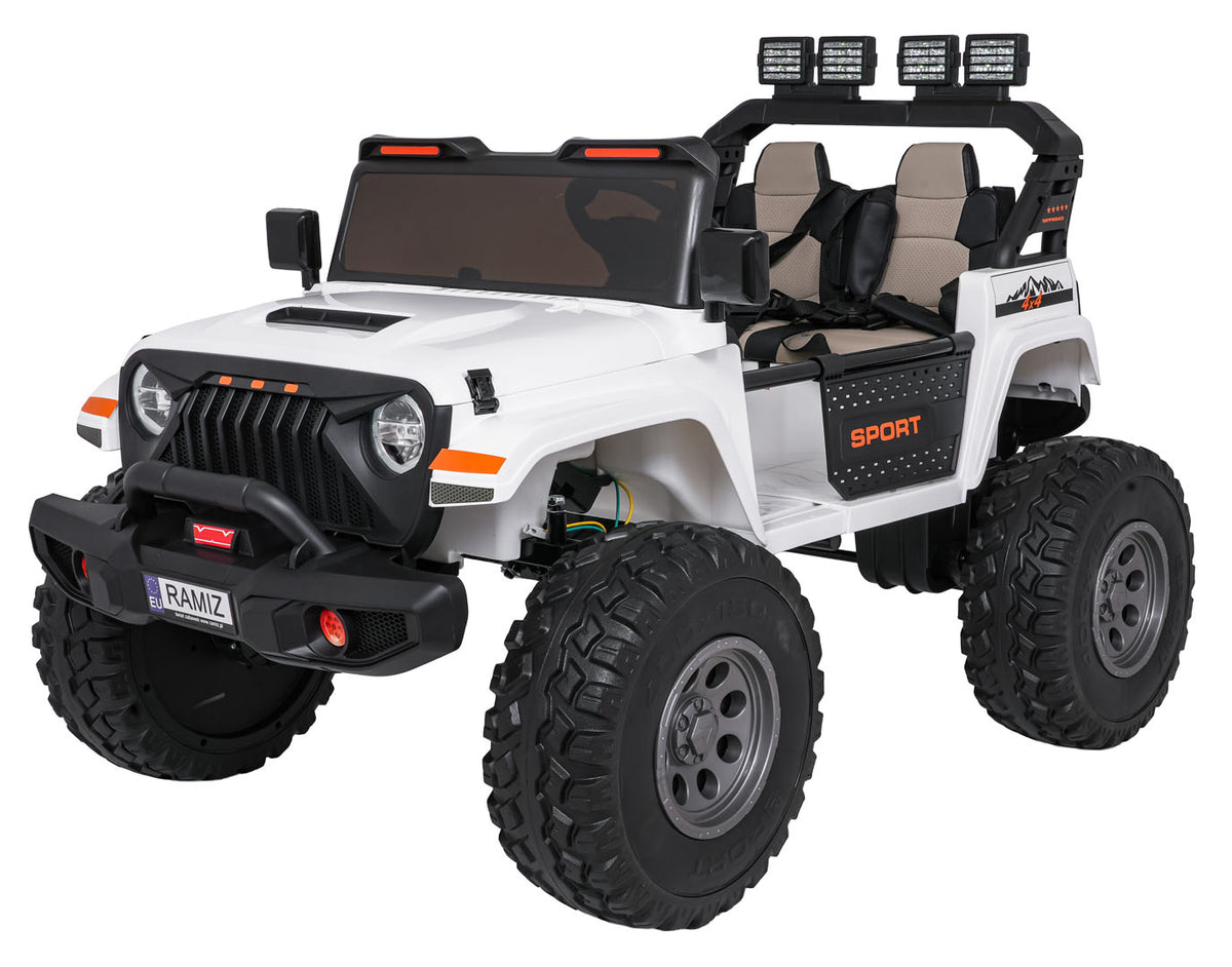 Extreme Sport Variable Size 4x4 Vehicle White