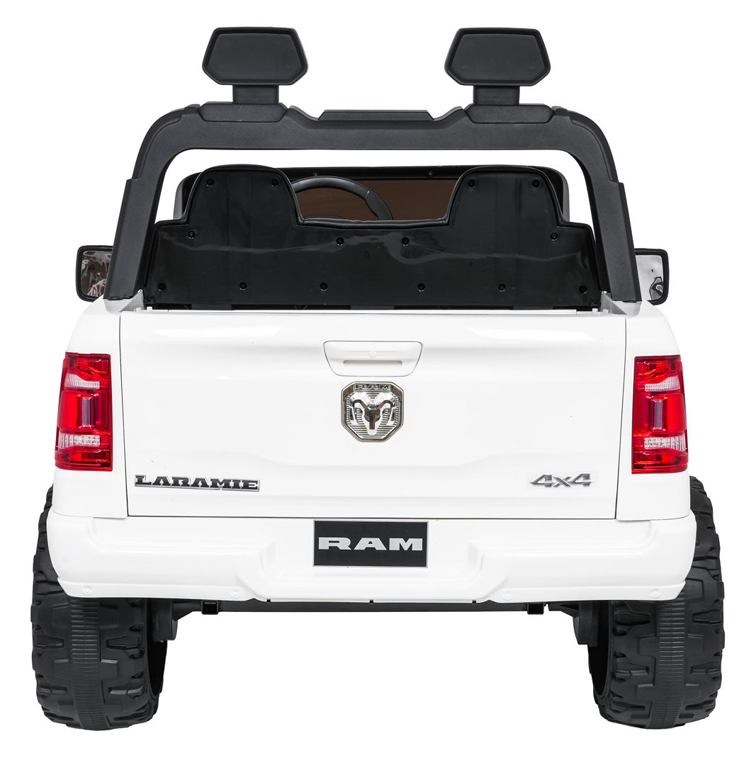 RAM 3500 White Vehicle