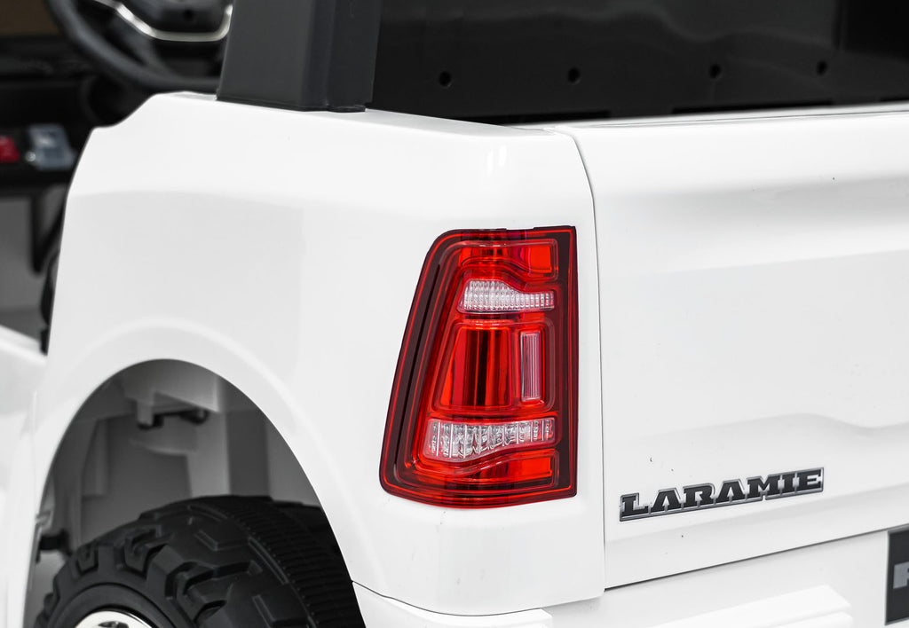 RAM 3500 White Vehicle