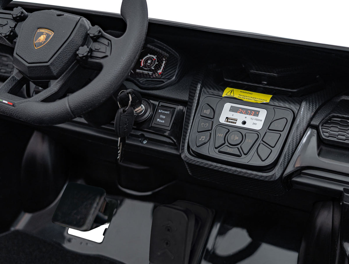 Vehicle Lamborghini Revuelto XL STRONG Black