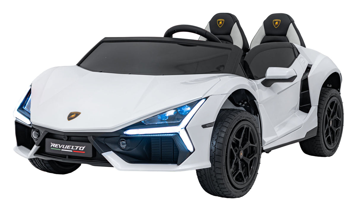 Lamborghini Revuelto XL STRONG White vehicle