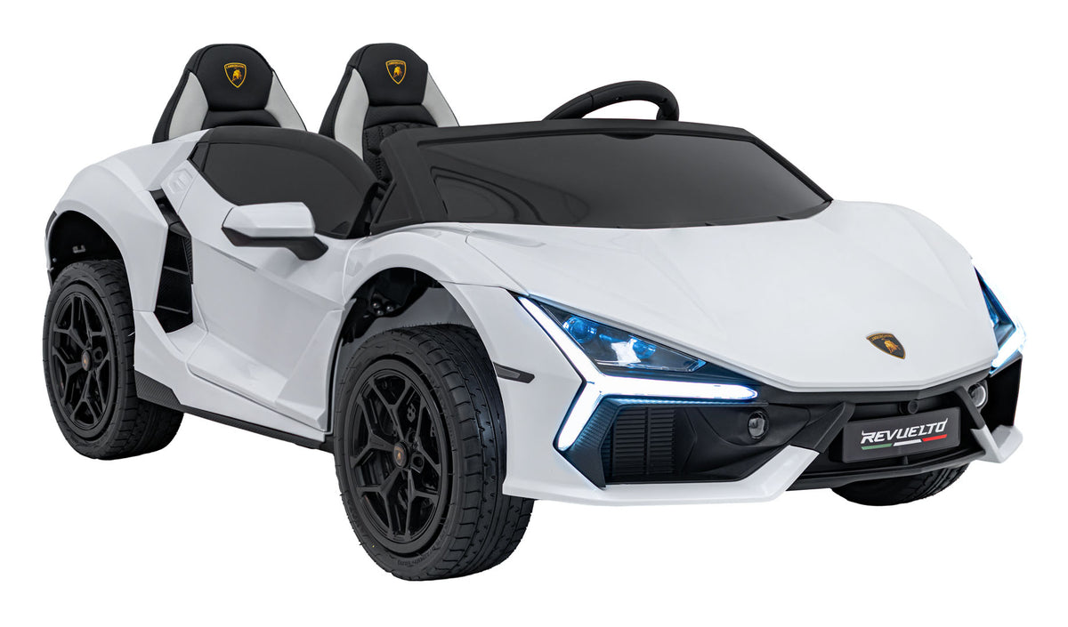 Lamborghini Revuelto XL STRONG White vehicle