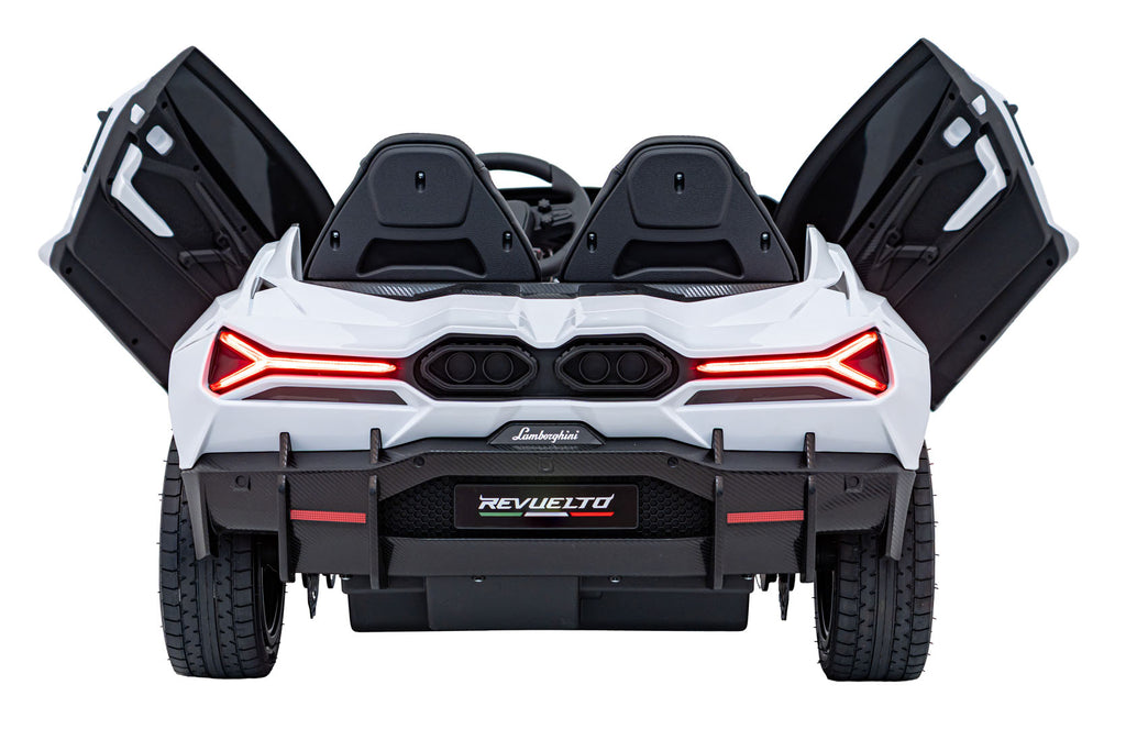 Lamborghini Revuelto XL STRONG White vehicle