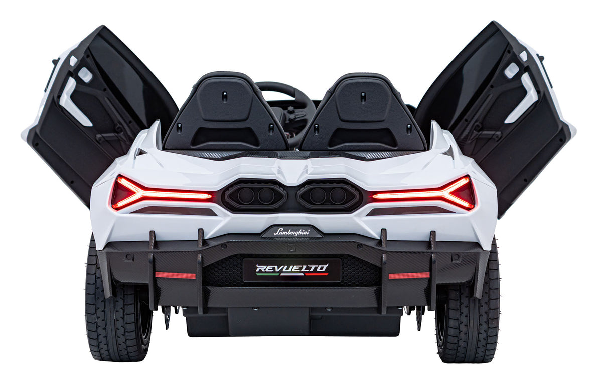Lamborghini Revuelto XL STRONG White vehicle