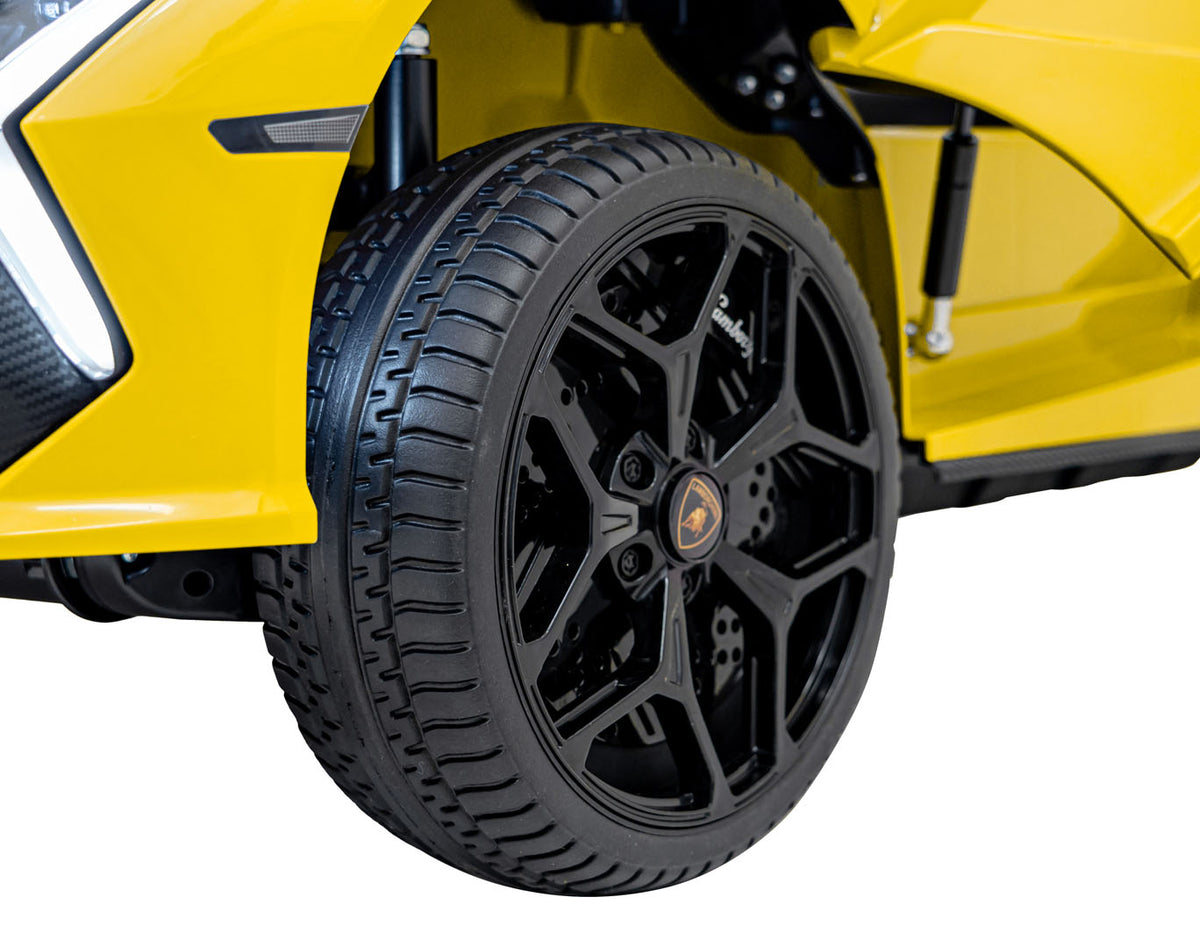 Lamborghini Revuelto XL Yellow vehicle