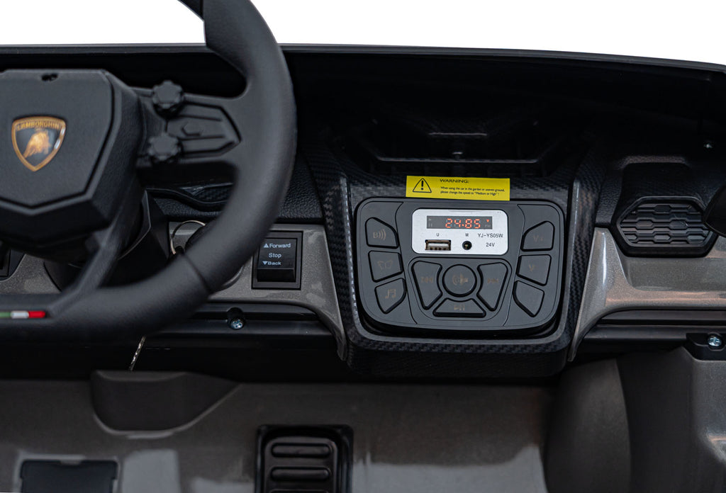 Vehicle Lamborghini Revuelto XL Gray