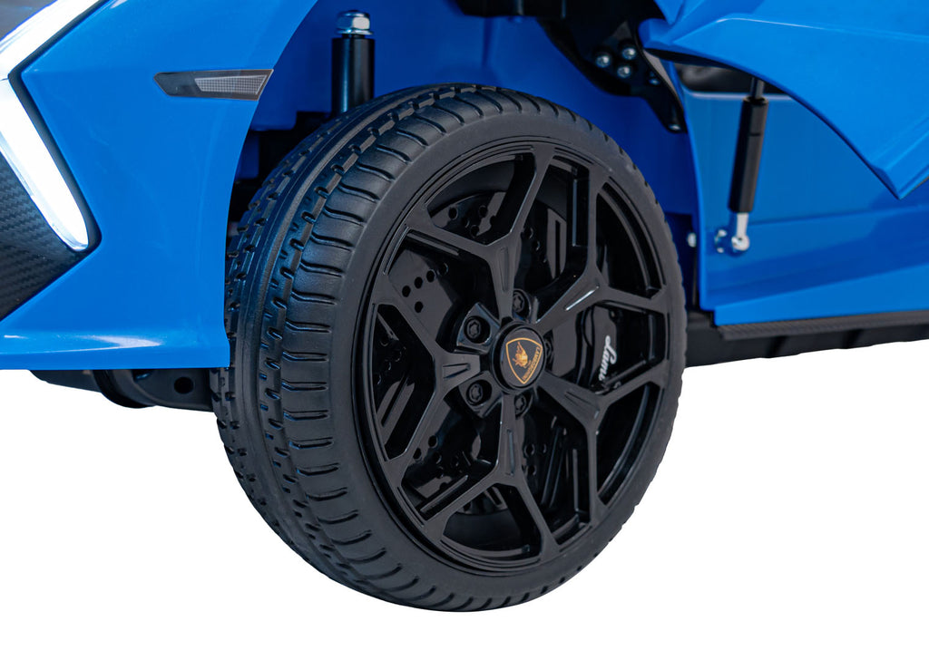 Lamborghini Revuelto XL Blue vehicle