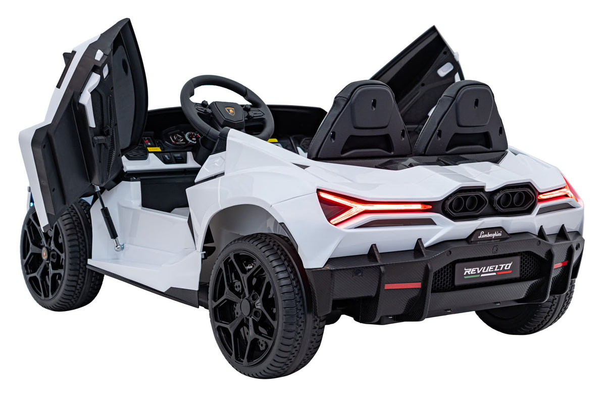 Lamborghini Revuelto XL White vehicle