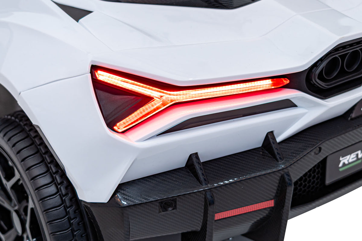 Lamborghini Revuelto XL White vehicle