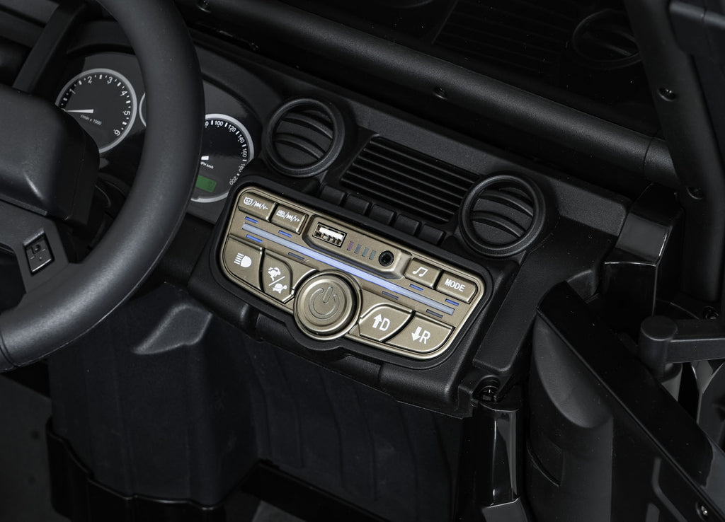 Land Rover Defender 110 SVX Concept Black