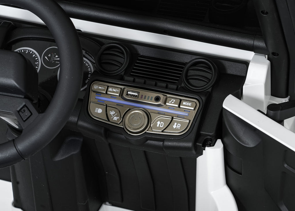 Land Rover Defender 110 SVX Concept White