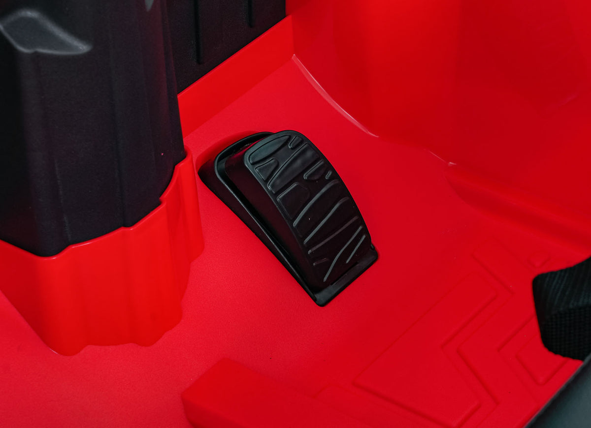 Land Rover Defender 110 SVX Concept Red