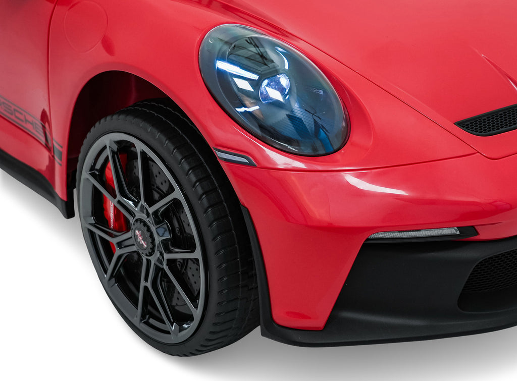 Vehicle Porsche 911 GT 3 STRONG Red