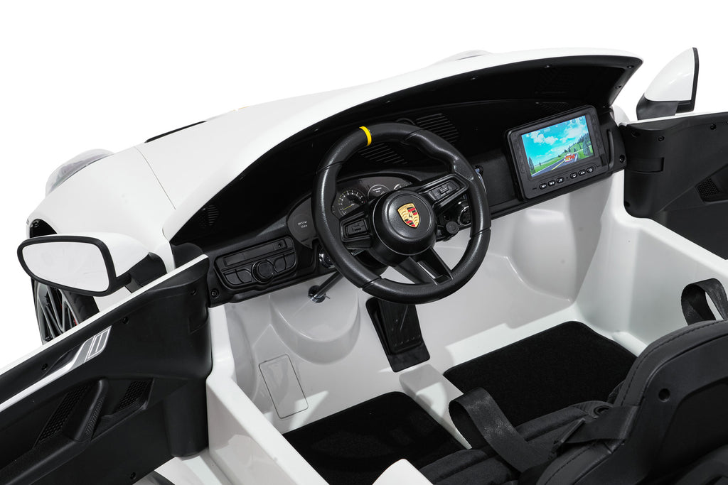 Vehicle Porsche 911 GT 3 White MP4