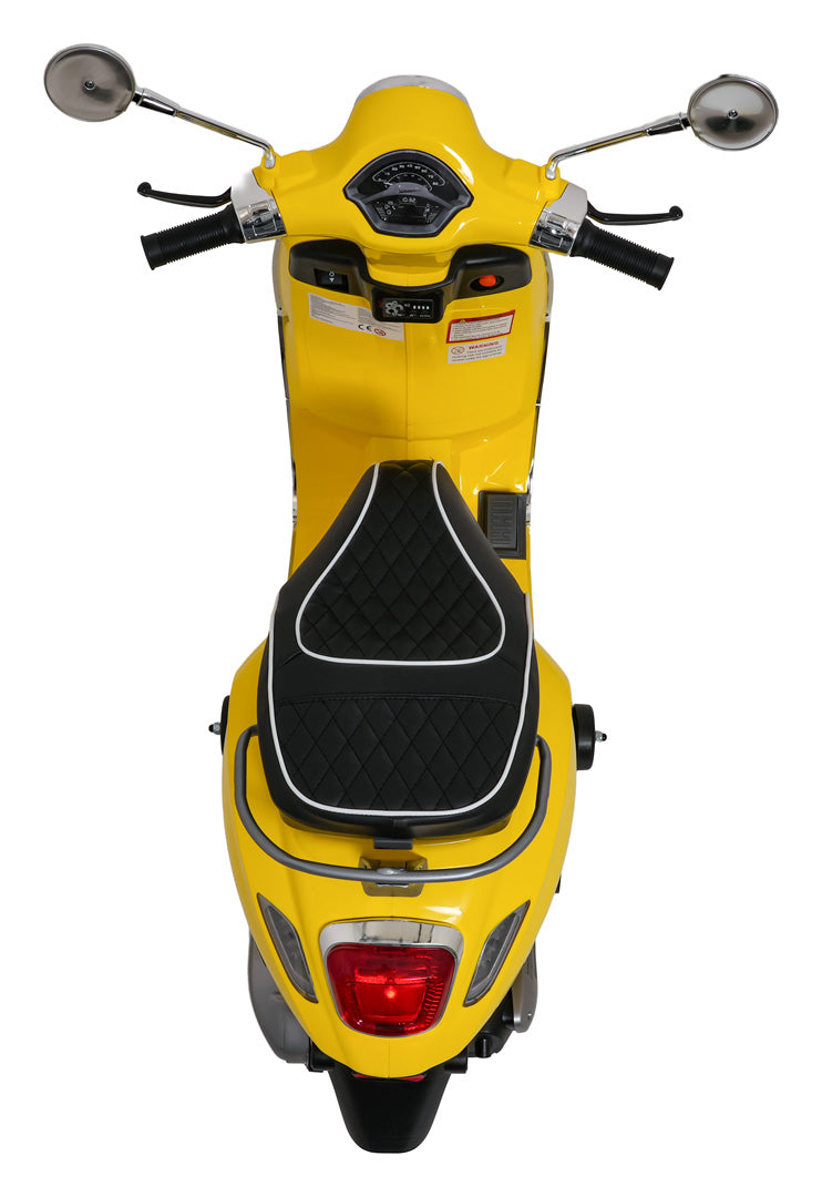 Vehicle Scooter Vespa ROMA Yellow