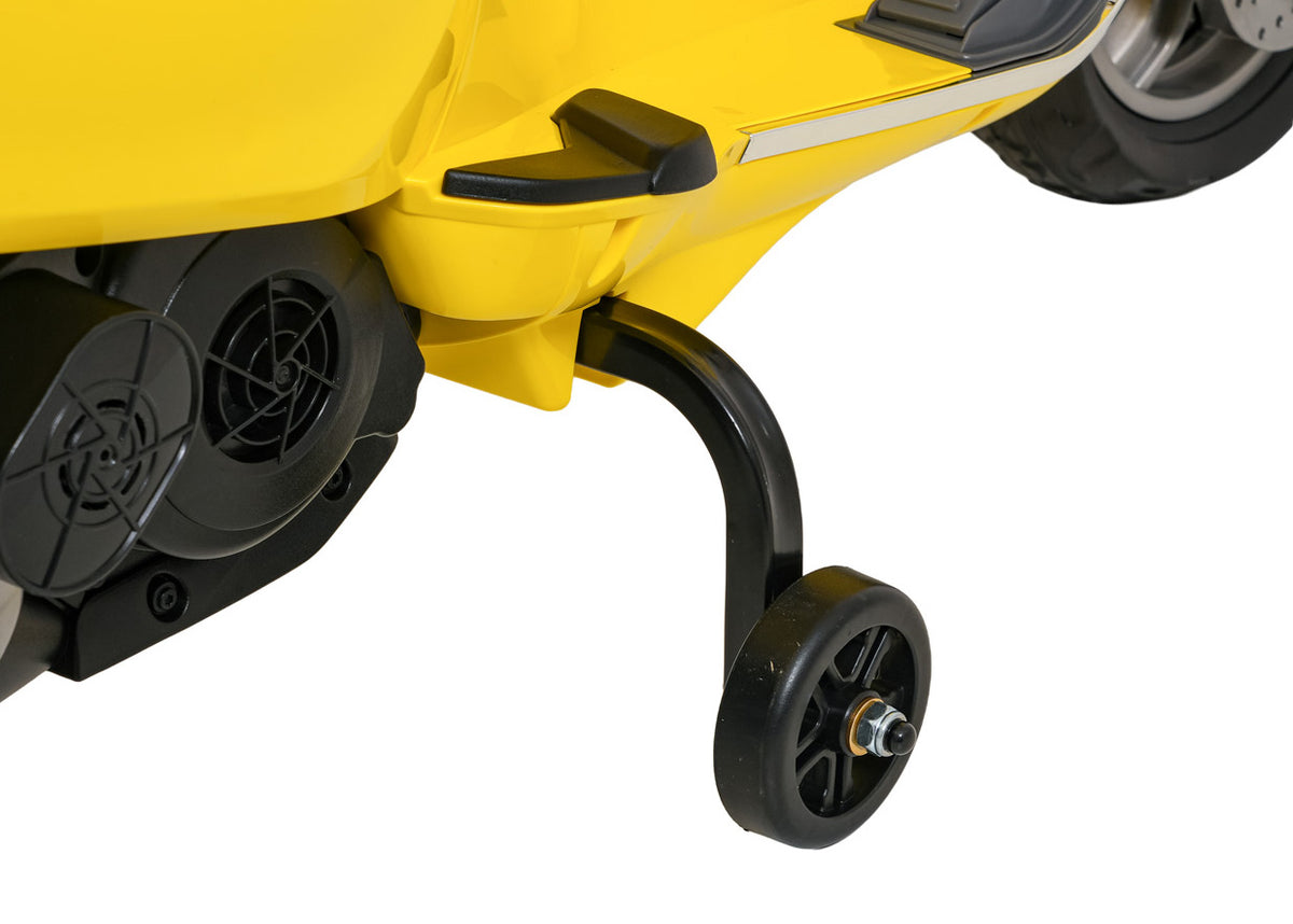 Vehicle Scooter Vespa ROMA Yellow