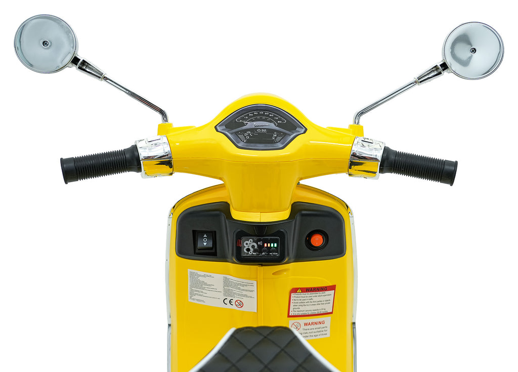 Vehicle Scooter Vespa ROMA Yellow