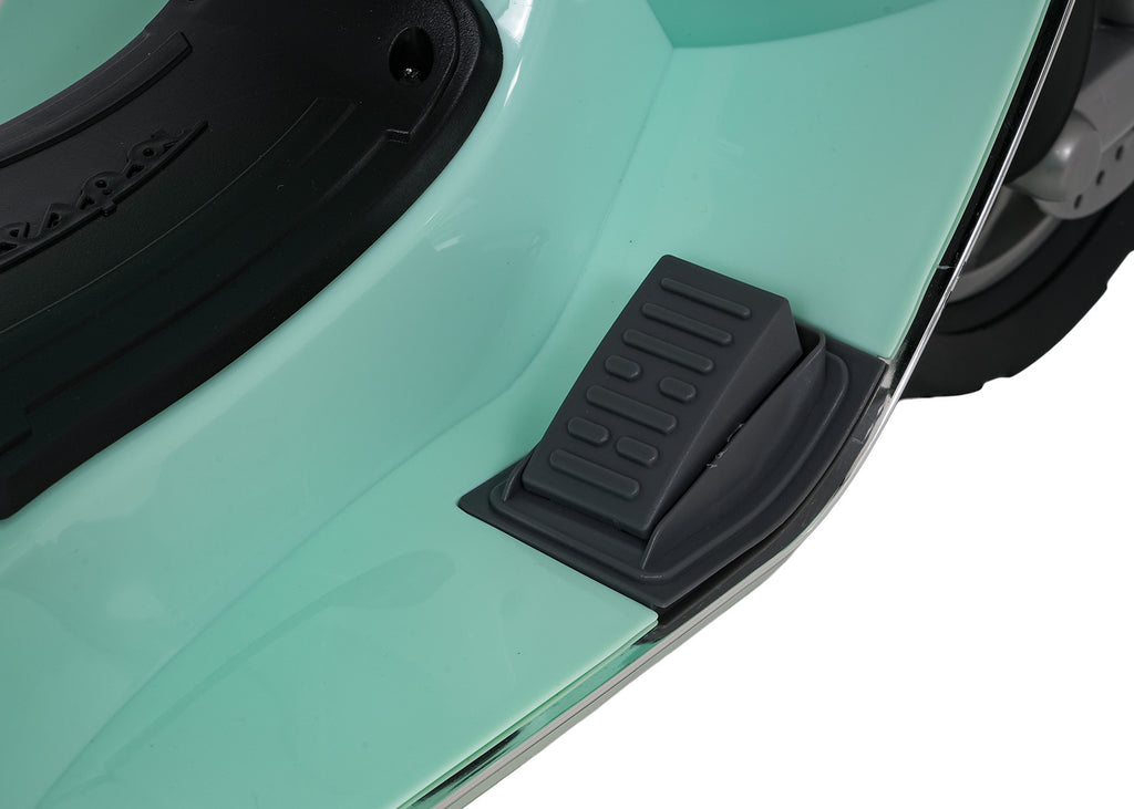 Vespa ROMA Scooter Vehicle Green
