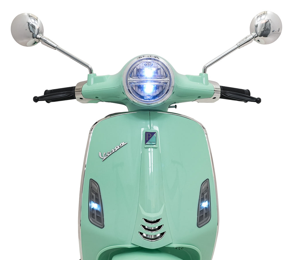 Vespa ROMA Scooter Vehicle Green