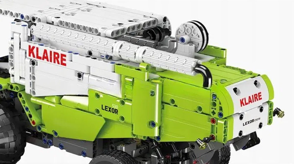 Combine Harvester Building Blocks Set 1347pcs.
