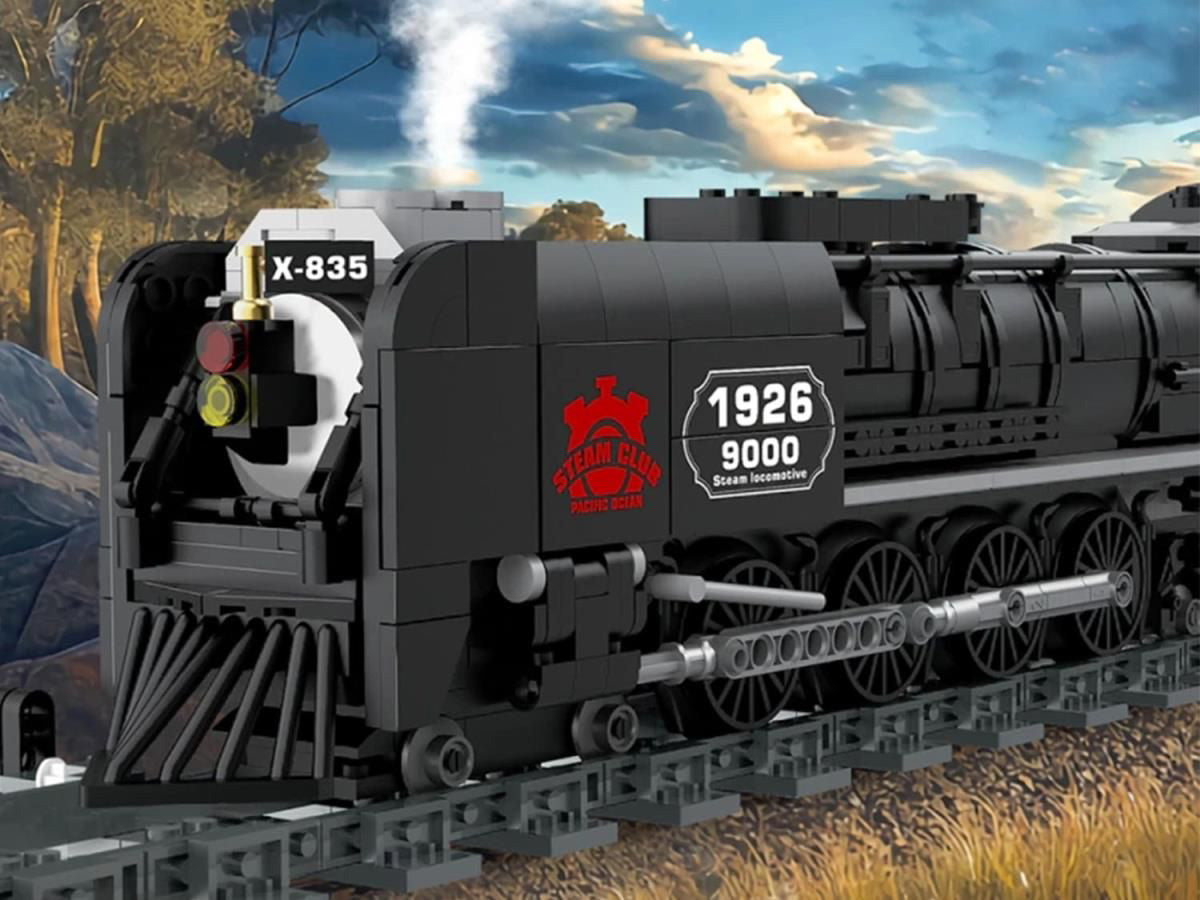 Retro Locomotive Building Blocks Set 1546pcs.