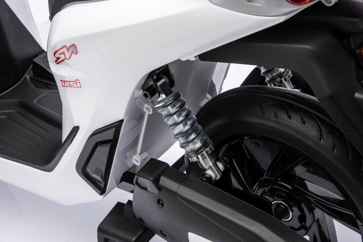 Vehicle Motor Scooter HONDA SH125I White