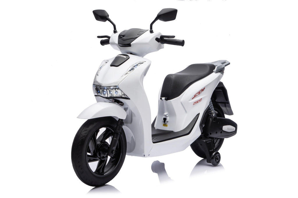 Vehicle Motor Scooter HONDA SH125I White