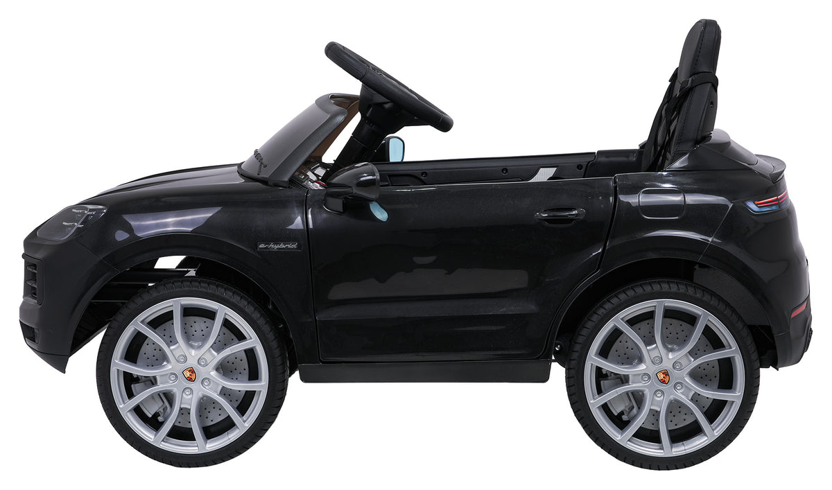 Vehicle Porsche Cayenne Black