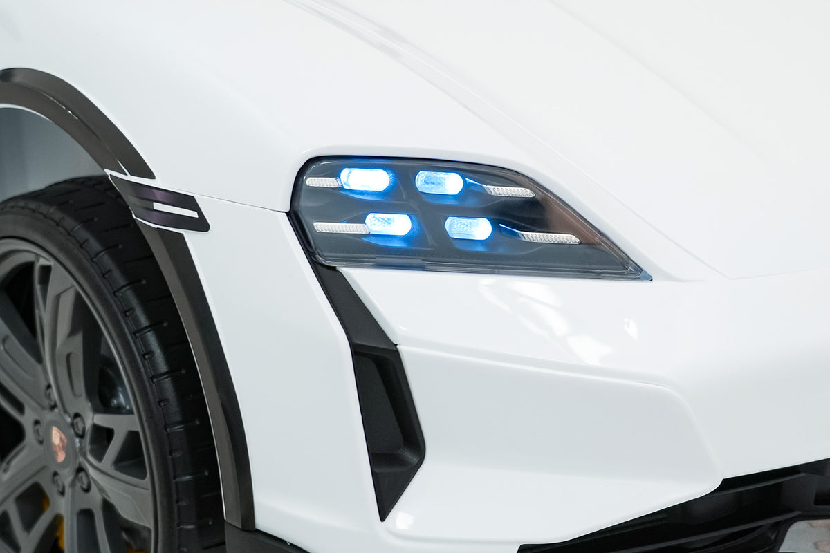 Elektrické autíčko Porsche Taycan Turbo S biela