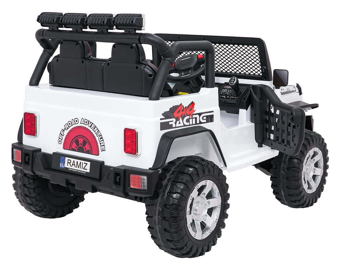 Jeep BEAST 4x4 White Vehicle