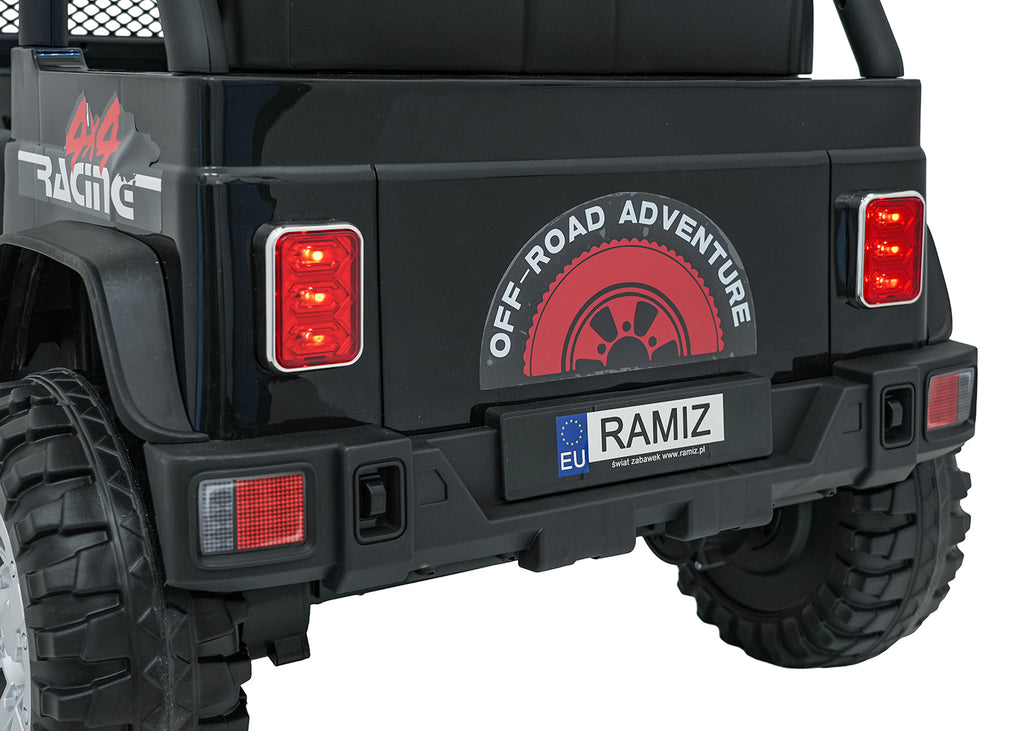 Elektrické autíčko Jeep BEAST 4x4 čierna