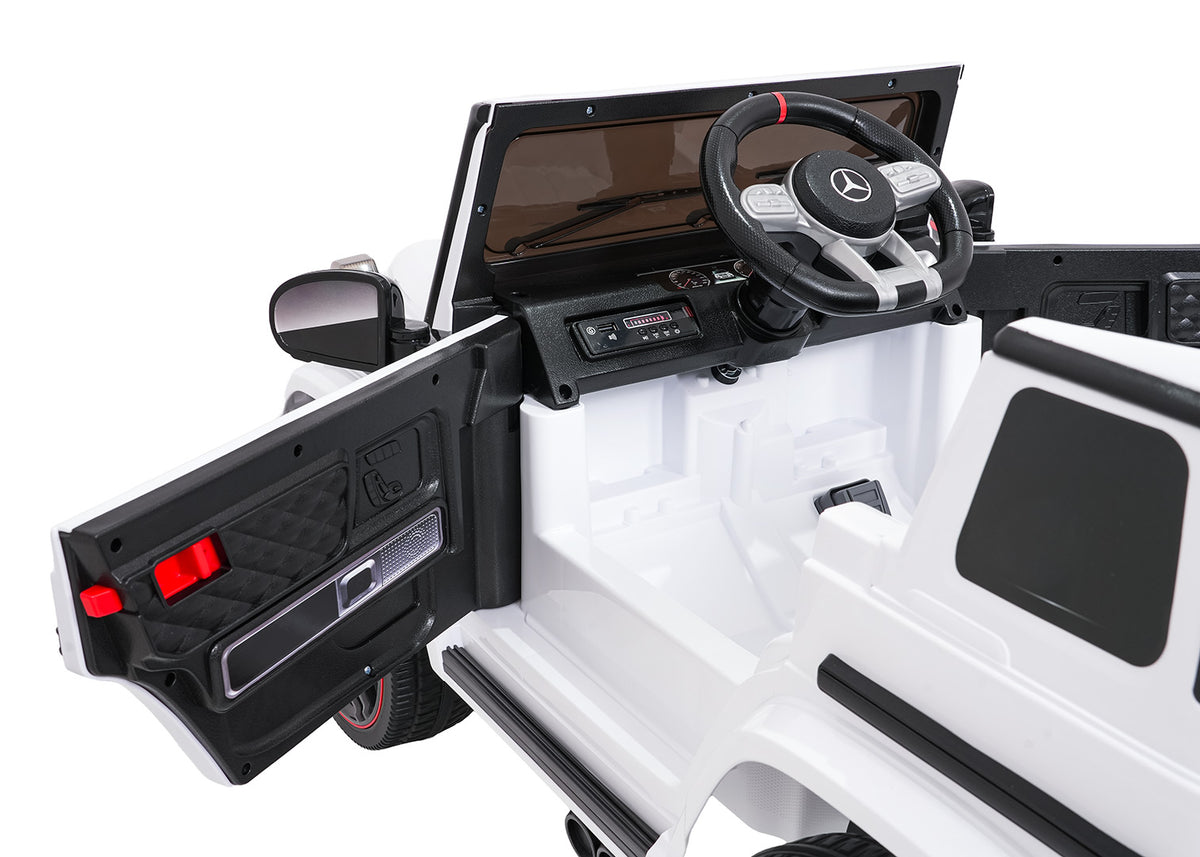 Vehicle Mercedes G63 AMG LIFT White