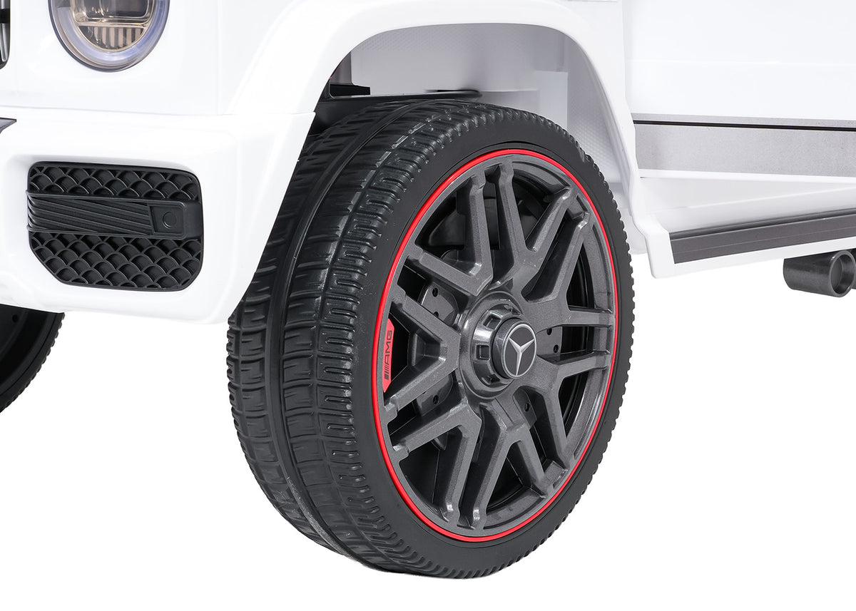 Vehicle Mercedes G63 AMG LIFT White