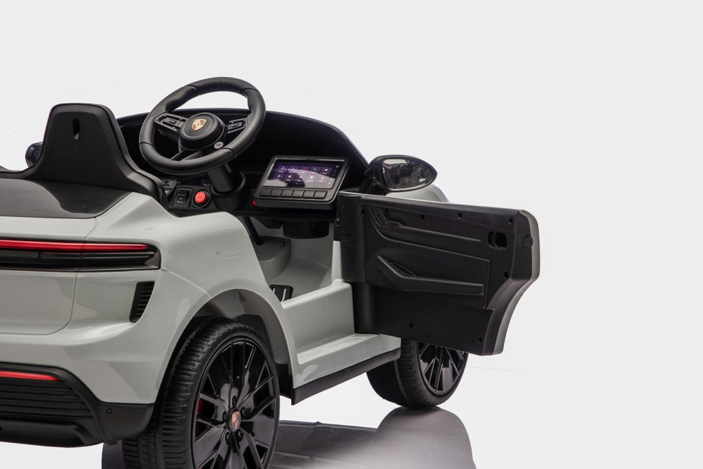 Vehicle Porsche Macan Gray