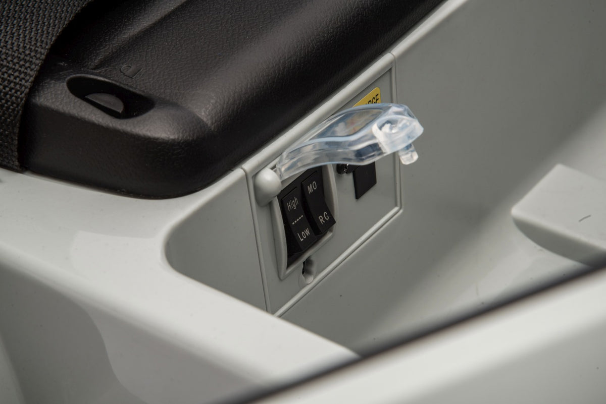 Elektrické autíčko Porsche Macan sivá