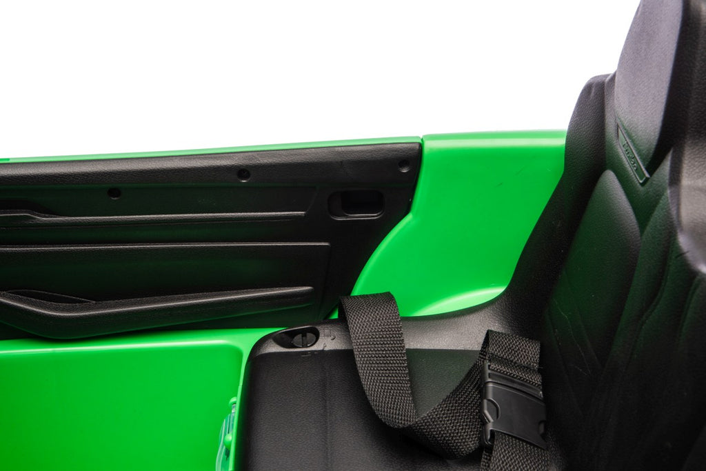 Porsche Macan Green Vehicle