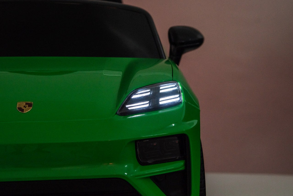 Elektrické autíčko Porsche Macan zelená