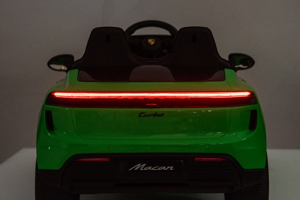 Elektrické autíčko Porsche Macan zelená