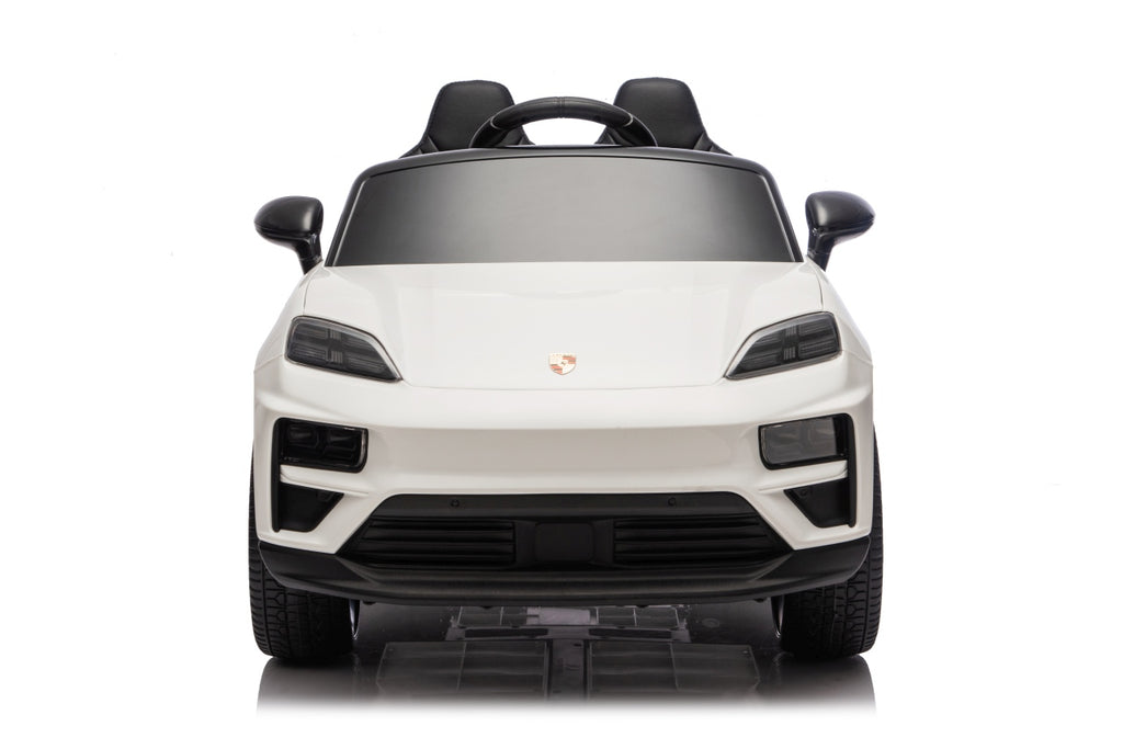 Porsche Macan White Vehicle