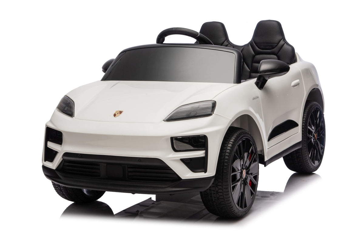 Porsche Macan White Vehicle