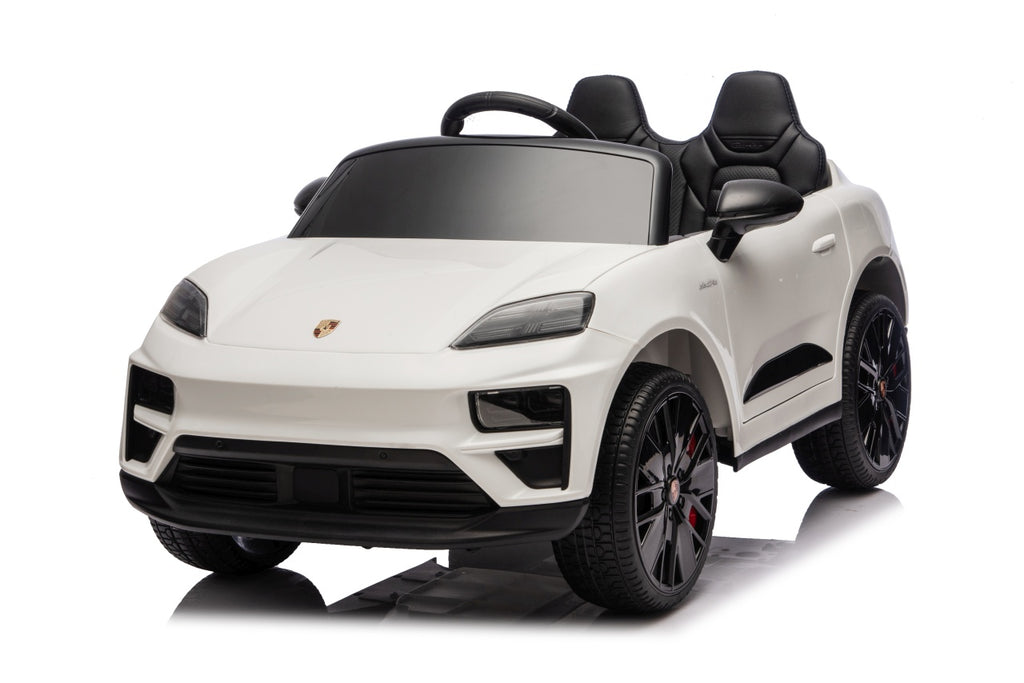 Porsche Macan White Vehicle