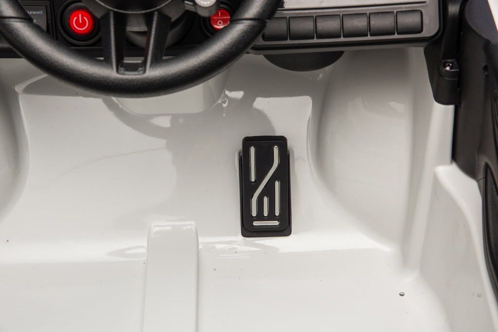 Elektrické autíčko Porsche Macan biela