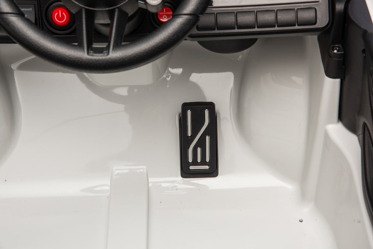 Elektrické autíčko Porsche Macan biela
