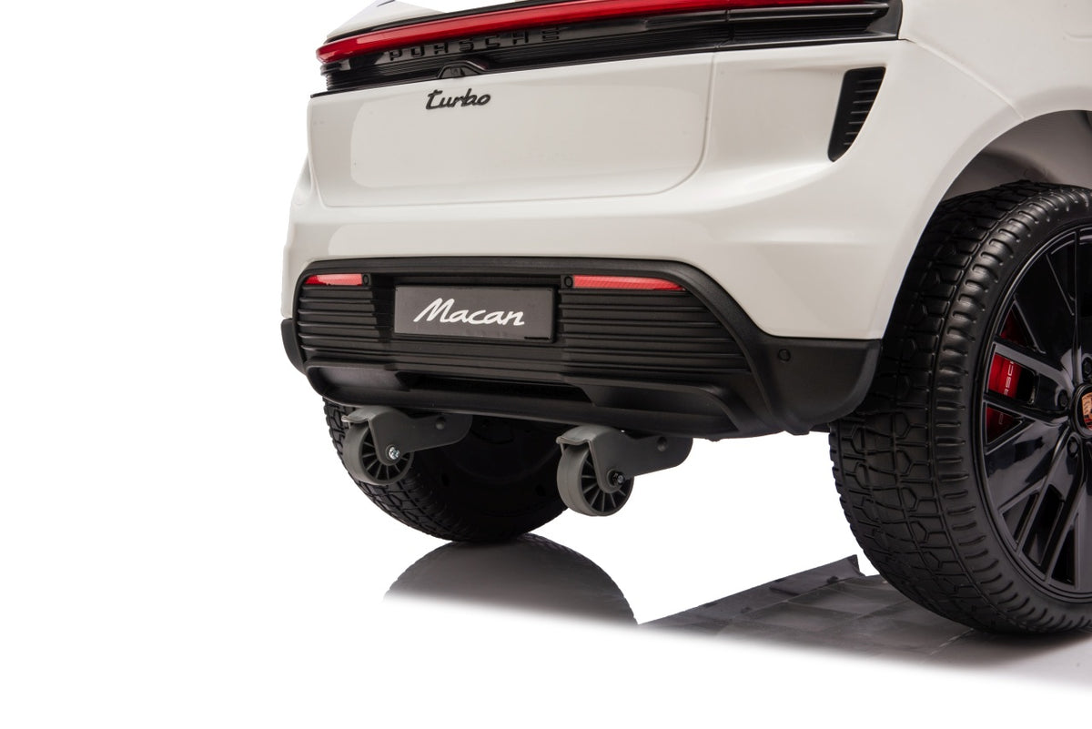 Porsche Macan White Vehicle