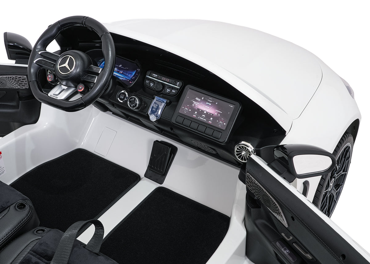 Vehicle Mercedes Benz GT63 AMG White