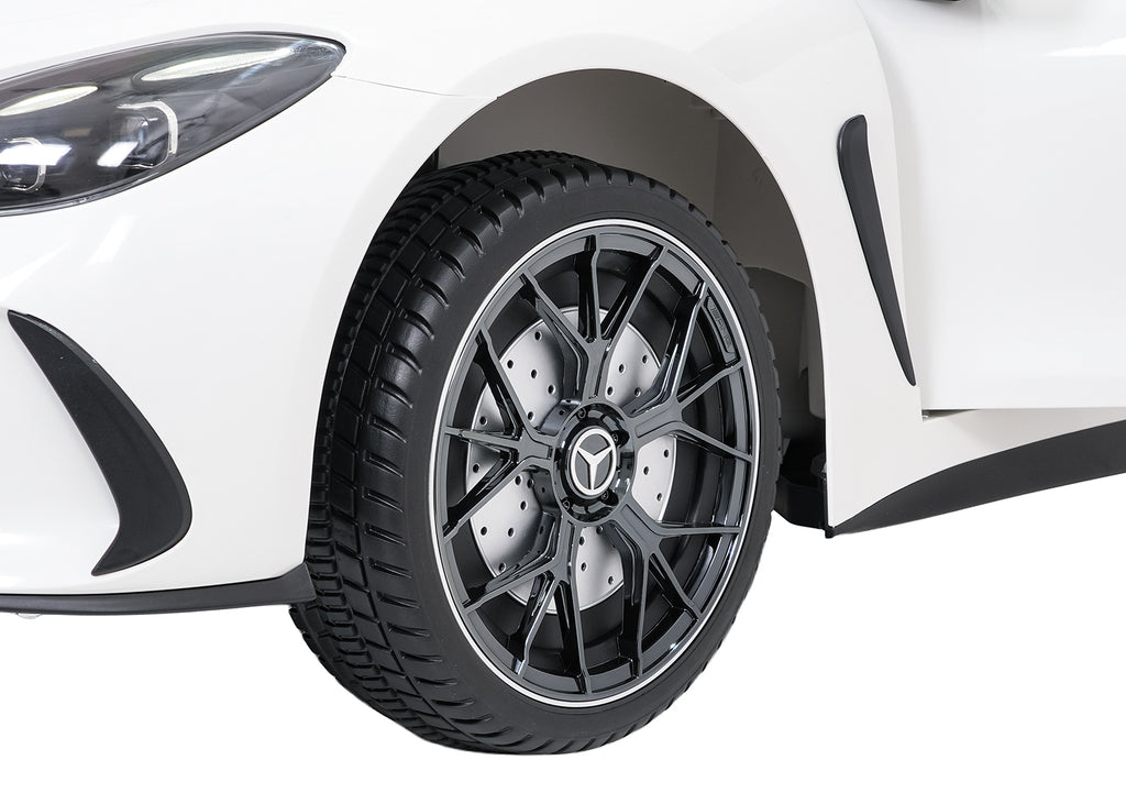 Vehicle Mercedes Benz GT63 AMG White