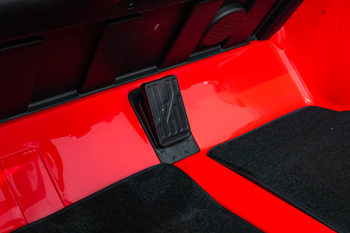 Vehicle Mercedes Benz GT63 AMG Red