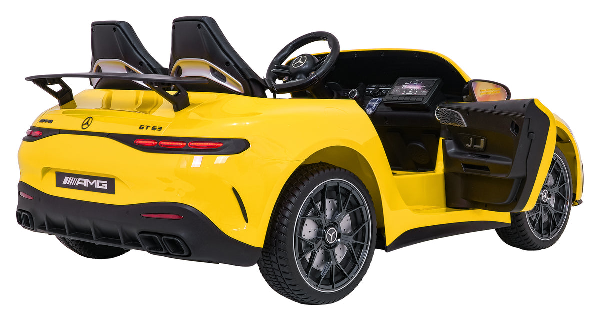 Vehicle Mercedes Benz GT63 AMG Yellow